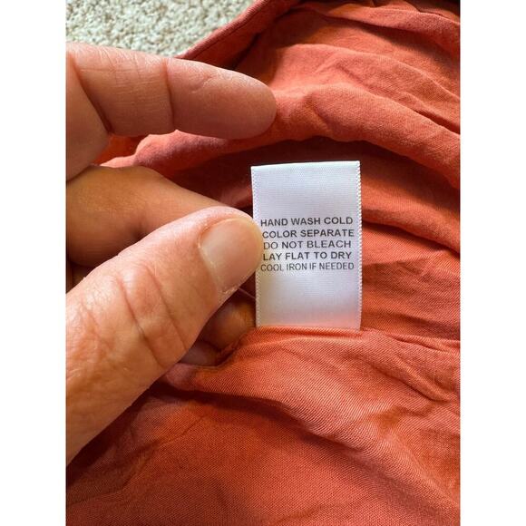 Altar'd State dressy shorts/skort Size Large, red/rust colored - Picture 5 of 10